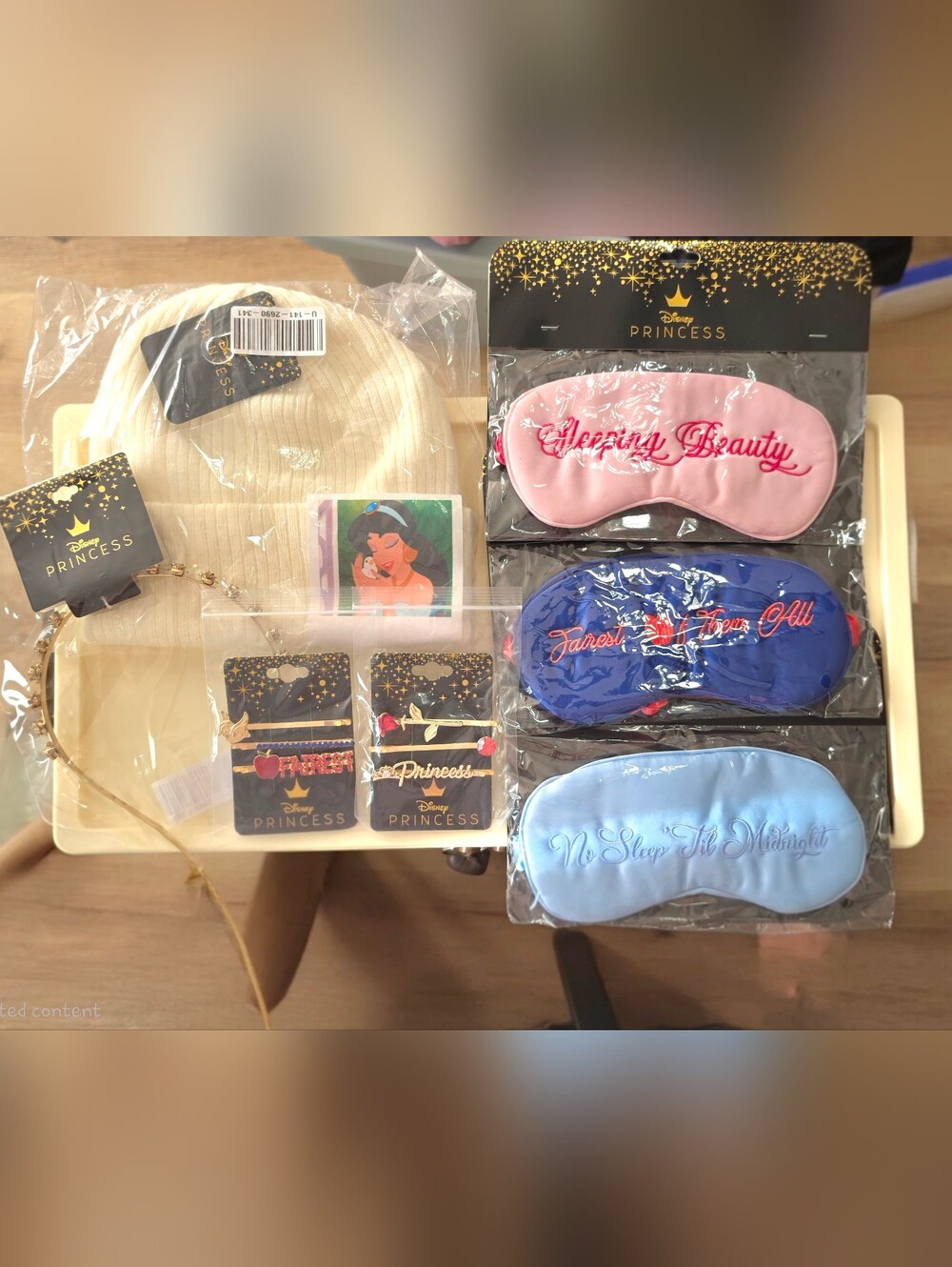 NWT Disney Princess Slumber Party Pack! 👑 Sleep Masks, Beanie, Hair Pins & Tiar